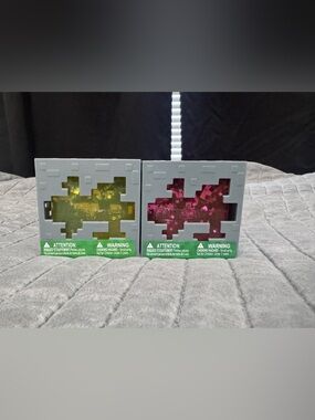 Minecraft Jelly Cube - Yellow & Red